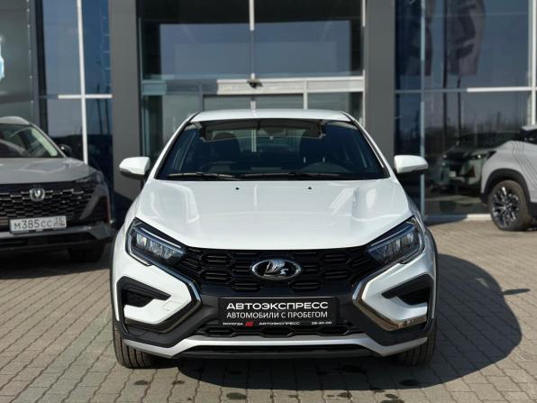Lada (ВАЗ) Vesta I Рестайлинг (NG) с пробегом 2023 года, цена 1 790 000 рублей, 11530 км, седан, Автокод Объявления