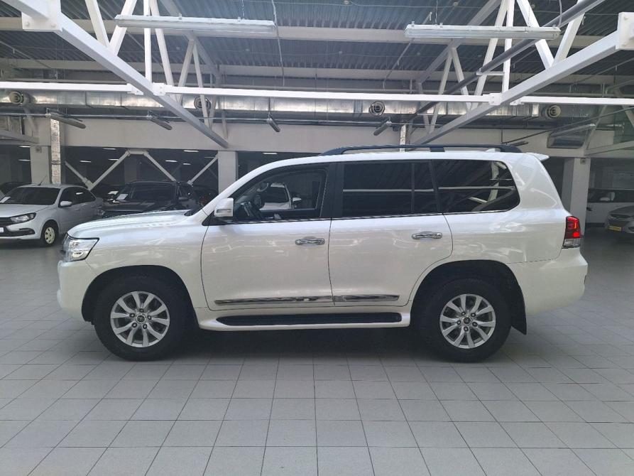 Toyota Land Cruiser 200 Series Рестайлинг 2 Челябинск  - изображение 4