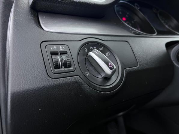 Volkswagen Passat B7 с пробегом 2011 года, цена 895 000 рублей, 200053 км, седан, Автокод Объявления