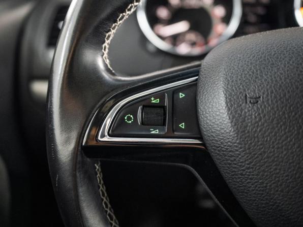 Skoda Yeti I Рестайлинг с пробегом 2017 года, цена 1 250 000 рублей, 241800 км, внедорожник, Автокод Объявления