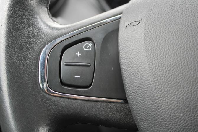 Renault Kaptur I с пробегом 2017 года, цена 1 390 000 рублей, 159000 км, внедорожник, Автокод Объявления