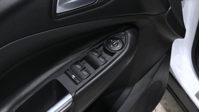 Ford Kuga II с пробегом 2013 года, цена 1 125 000 рублей, 156290 км, внедорожник, Автокод Объявления
