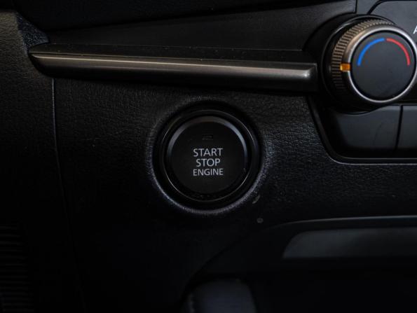 Mazda 3 IV (BP) с пробегом 2021 года, цена 1 900 000 рублей, 64971 км, седан, Автокод Объявления