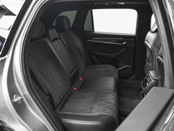 Geely Monjaro I Рестайлинг с пробегом 2025 года, цена 3 975 000 рублей, 30850 км, внедорожник, Автокод Объявления