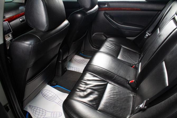 Toyota Avensis II с пробегом 2006 года, цена 939 000 рублей, 258500 км, седан, Автокод Объявления