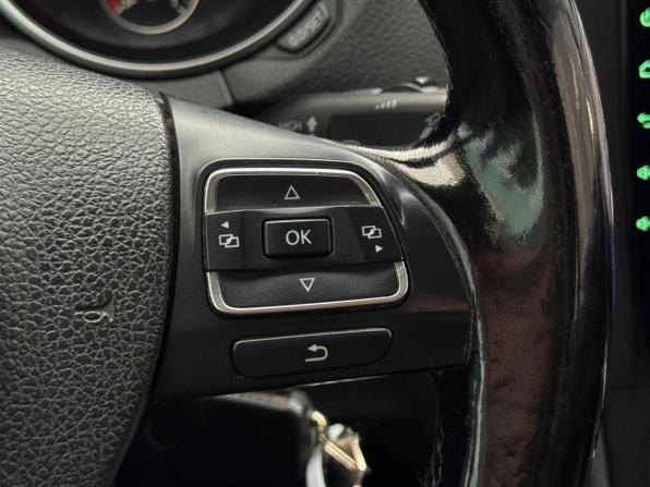 Volkswagen Golf VI с пробегом 2011 года, цена 799 000 рублей, 249273 км, хэтчбек, Автокод Объявления