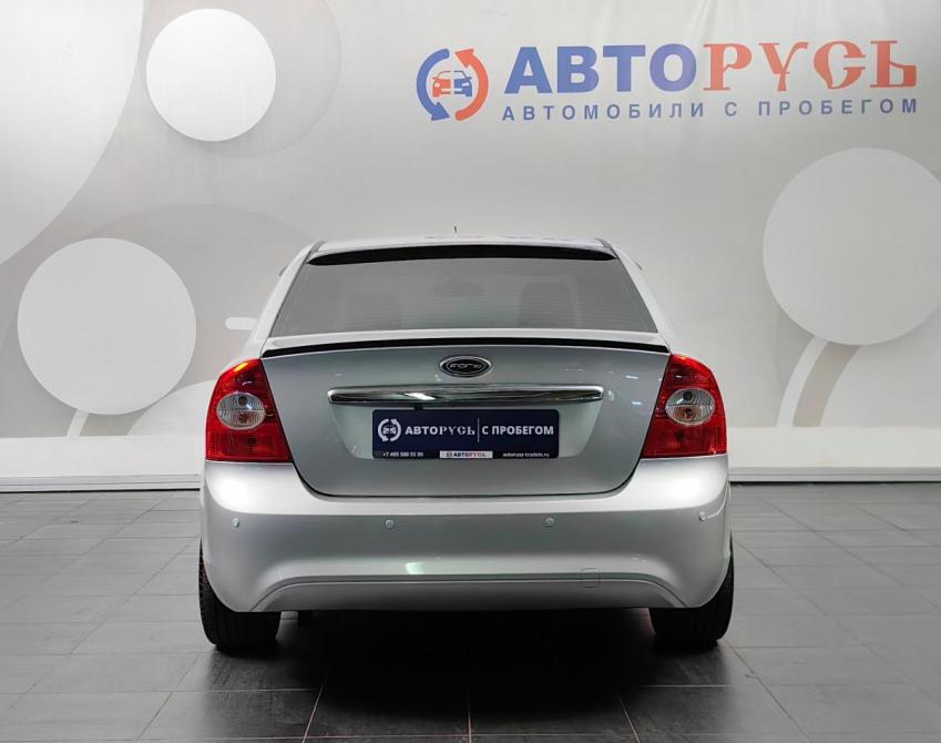 Ford Focus II Рестайлинг Москва  - изображение 4