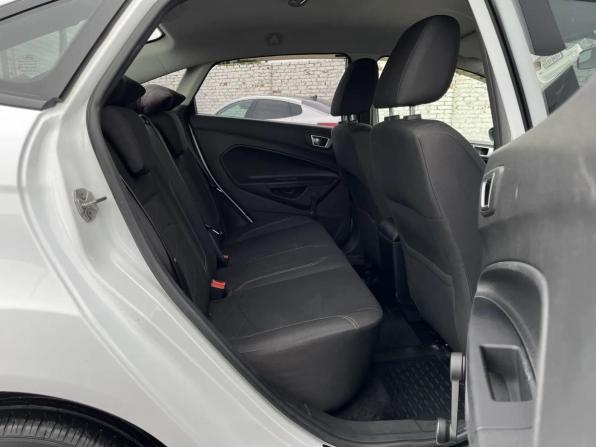 Ford Fiesta Mk6 Рестайлинг с пробегом 2016 года, цена 860 000 рублей, 100874 км, седан, Автокод Объявления