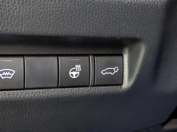Toyota RAV4 V (XA50) с пробегом 2020 года, цена 3 250 000 рублей, 63287 км, внедорожник, Автокод Объявления
