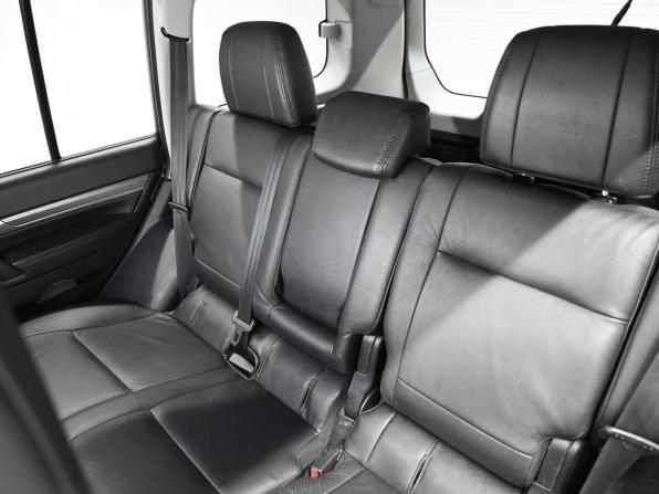 Mitsubishi Pajero IV Рестайлинг 1 с пробегом 2012 года, цена 1 895 000 рублей, 240272 км, внедорожник, Автокод Объявления