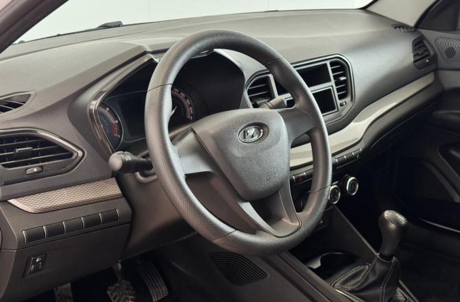 Lada (ВАЗ) Vesta I Рестайлинг (NG) с пробегом 2024 года, цена 1 060 000 рублей, 48932 км, седан, Автокод Объявления