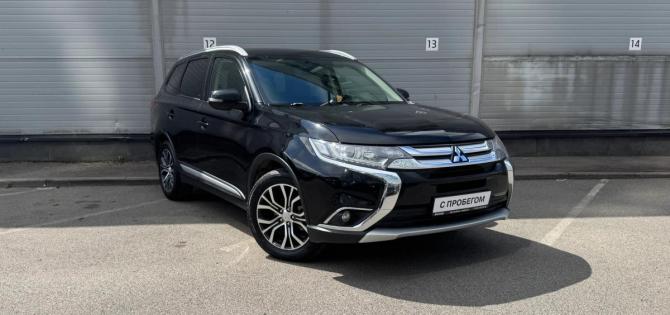 Mitsubishi Outlander III Рестайлинг 2 с пробегом 2017 года, цена 1 579 000 рублей, 185050 км, внедорожник, Автокод Объявления