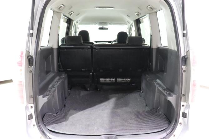 Toyota Noah II (R70) с пробегом 2007 года, цена 1 085 000 рублей, 336428 км, минивэн, Автокод Объявления