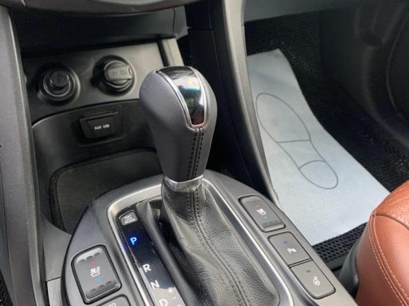 Hyundai Santa Fe III с пробегом 2013 года, цена 1 775 000 рублей, 179082 км, внедорожник, Автокод Объявления
