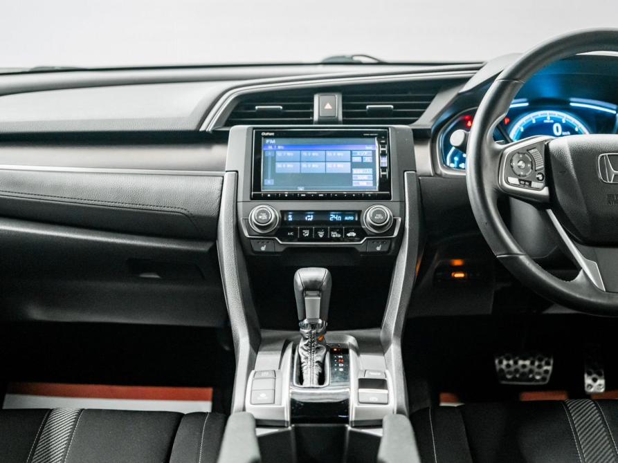 Honda Civic X Красноярск  - изображение 12