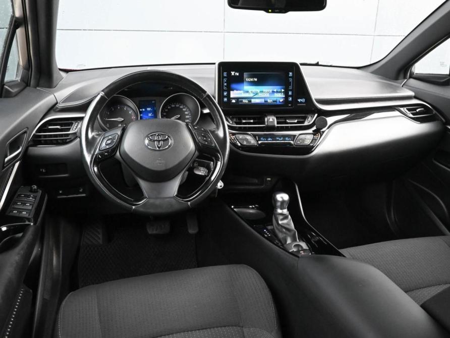 Toyota C-HR I Рестайлинг Новороссийск  - изображение 6