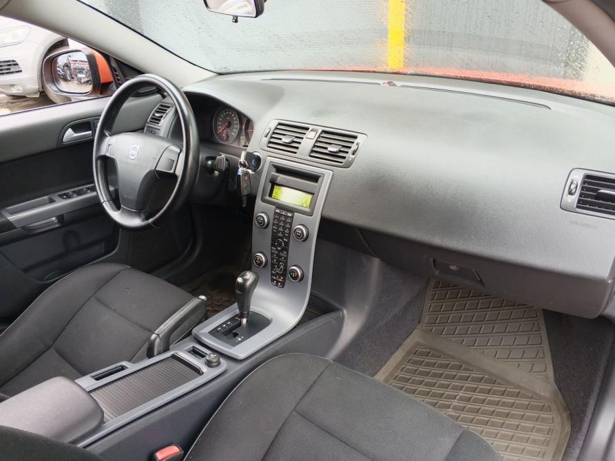 Volvo S40 II Рестайлинг Москва  - изображение 10