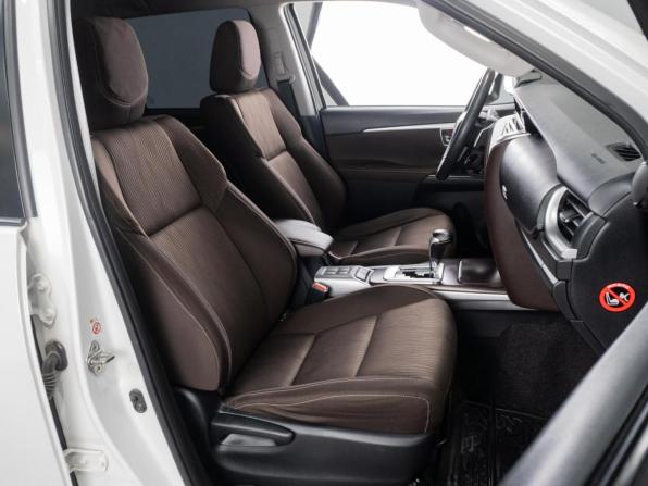 Toyota Fortuner II с пробегом 2017 года, цена 3 299 000 рублей, 205485 км, внедорожник, Автокод Объявления