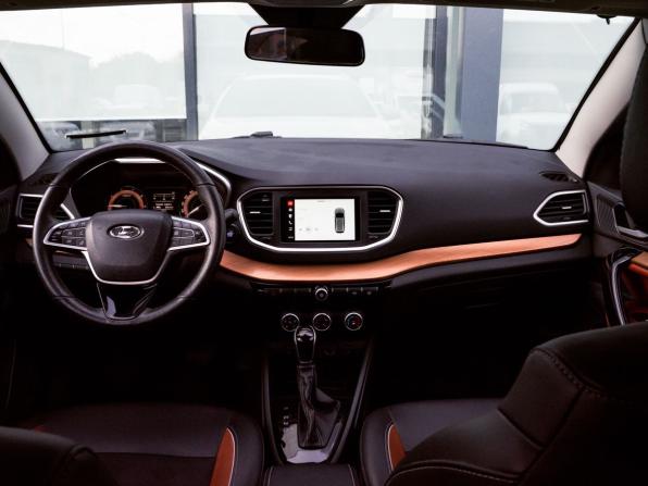 Lada (ВАЗ) Vesta I Рестайлинг (NG) с пробегом 2024 года, цена 1 275 000 рублей, 96975 км, универсал, Автокод Объявления