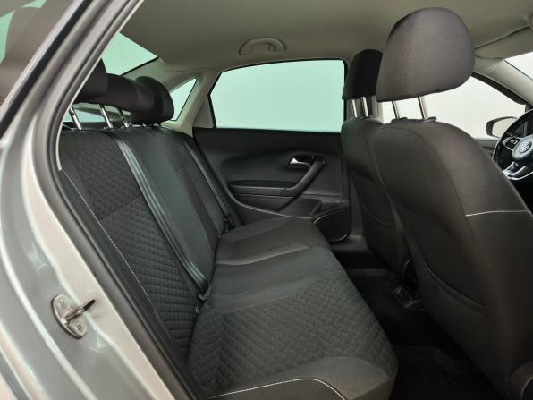 Volkswagen Polo V Рестайлинг с пробегом 2019 года, цена 1 350 000 рублей, 68095 км, седан, Автокод Объявления