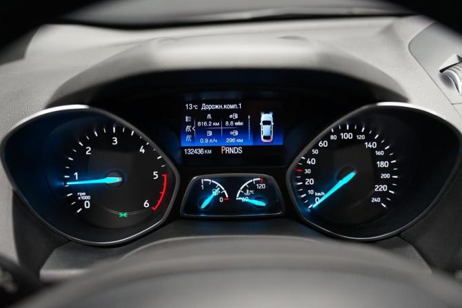 Ford Kuga II Рестайлинг с пробегом 2018 года, цена 2 080 000 рублей, 132500 км, внедорожник, Автокод Объявления