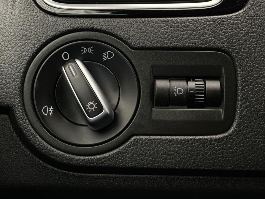 Volkswagen Polo V Рестайлинг Пермь  - изображение 16