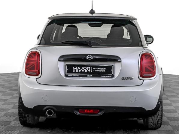 Mini Hatch III (F55/F56) Рестайлинг с пробегом 2020 года, цена 2 050 000 рублей, 94500 км, хэтчбек, Автокод Объявления