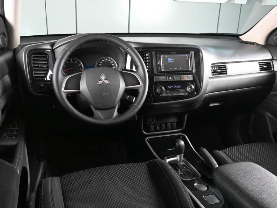 Mitsubishi Outlander III Рестайлинг 2 Ростов-на-Дону  - изображение 6