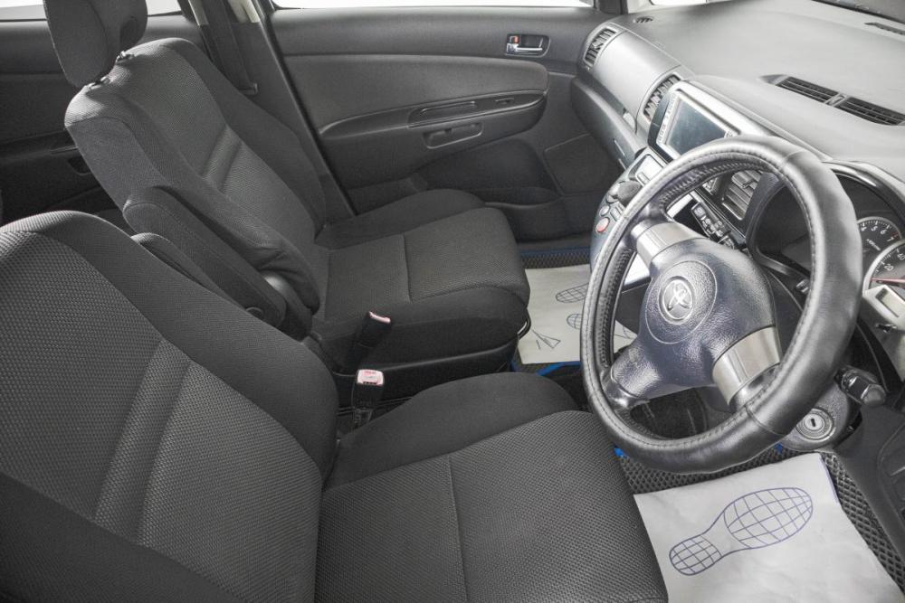 Toyota Wish I Кемерово  - изображение 13