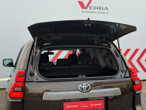 Toyota Land Cruiser Prado 150 Series Рестайлинг 3 с пробегом 2021 года, цена 6 000 000 рублей, 24490 км, внедорожник, Автокод Объявления