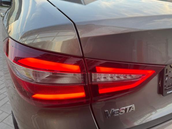 Lada (ВАЗ) Vesta I Рестайлинг (NG) с пробегом 2025 года, цена 1 399 900 рублей, 10885 км, седан, Автокод Объявления