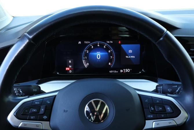 Volkswagen Golf VIII с пробегом 2021 года, цена 2 690 000 рублей, 42310 км, хэтчбек, Автокод Объявления