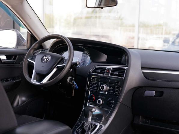 Brilliance V5 I с пробегом 2014 года, цена 810 000 рублей, 90496 км, внедорожник, Автокод Объявления
