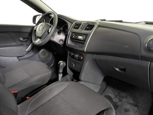 Renault Sandero II с пробегом 2017 года, цена 1 009 900 рублей, 54000 км, хэтчбек, Автокод Объявления