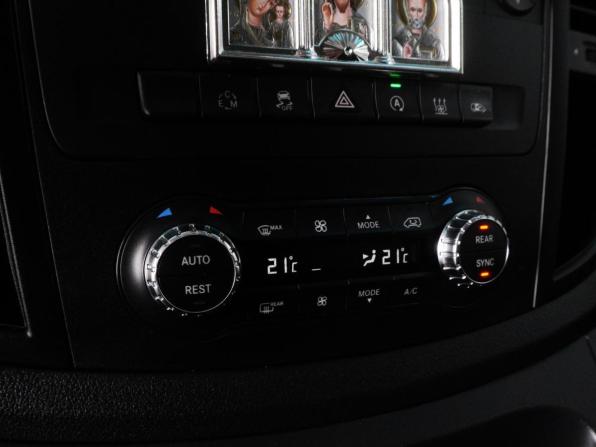 Mercedes-Benz Vito III (W447) с пробегом 2017 года, цена 3 515 000 рублей, 192779 км, минивэн, Автокод Объявления