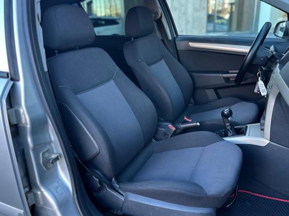 Opel Astra H Рестайлинг с пробегом 2008 года, цена 399 000 рублей, 225000 км, хэтчбек, Автокод Объявления