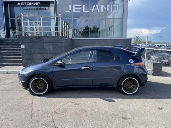 Honda Civic VIII с пробегом 2008 года, цена 650 000 рублей, 245763 км, хэтчбек, Автокод Объявления
