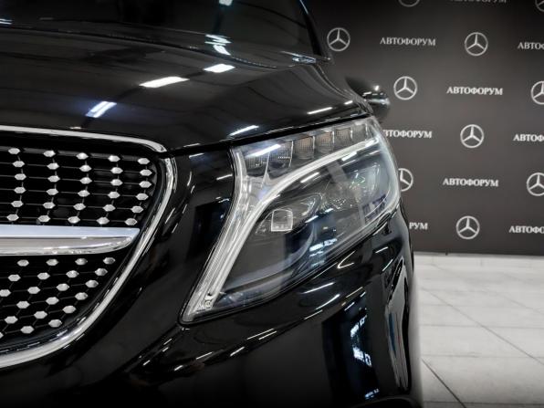 Mercedes-Benz V-Класс III (W447) Рестайлинг с пробегом 2022 года, цена 10 175 000 рублей, 31090 км, минивэн, Автокод Объявления