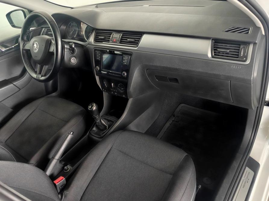 Skoda Rapid I Рестайлинг Москва  - изображение 9