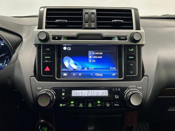Toyota Land Cruiser Prado 150 Series Рестайлинг 1 с пробегом 2015 года, цена 2 999 000 рублей, 276600 км, внедорожник, Автокод Объявления
