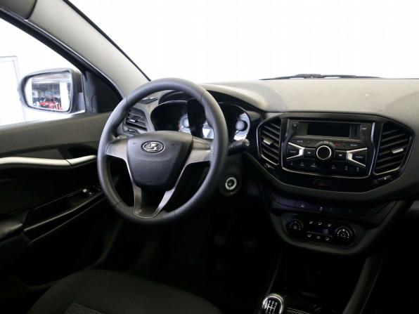 Lada (ВАЗ) Vesta I с пробегом 2017 года, цена 750 000 рублей, 135000 км, седан, Автокод Объявления