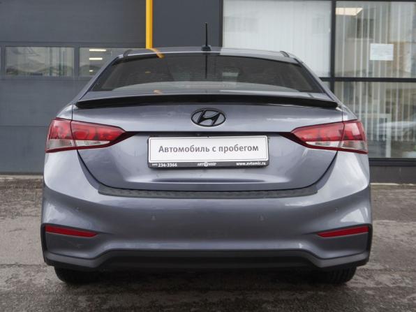 Hyundai Solaris II с пробегом 2018 года, цена 1 417 000 рублей, 77300 км, седан, Автокод Объявления