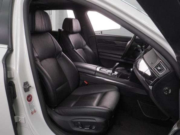BMW 7 серии V (F01/F02/F04) Рестайлинг с пробегом 2012 года, цена 1 799 000 рублей, 219996 км, седан, Автокод Объявления