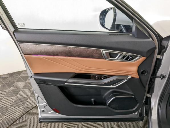 FAW Bestune T99 I Рестайлинг с пробегом 2023 года, цена 2 175 000 рублей, 56805 км, внедорожник, Автокод Объявления