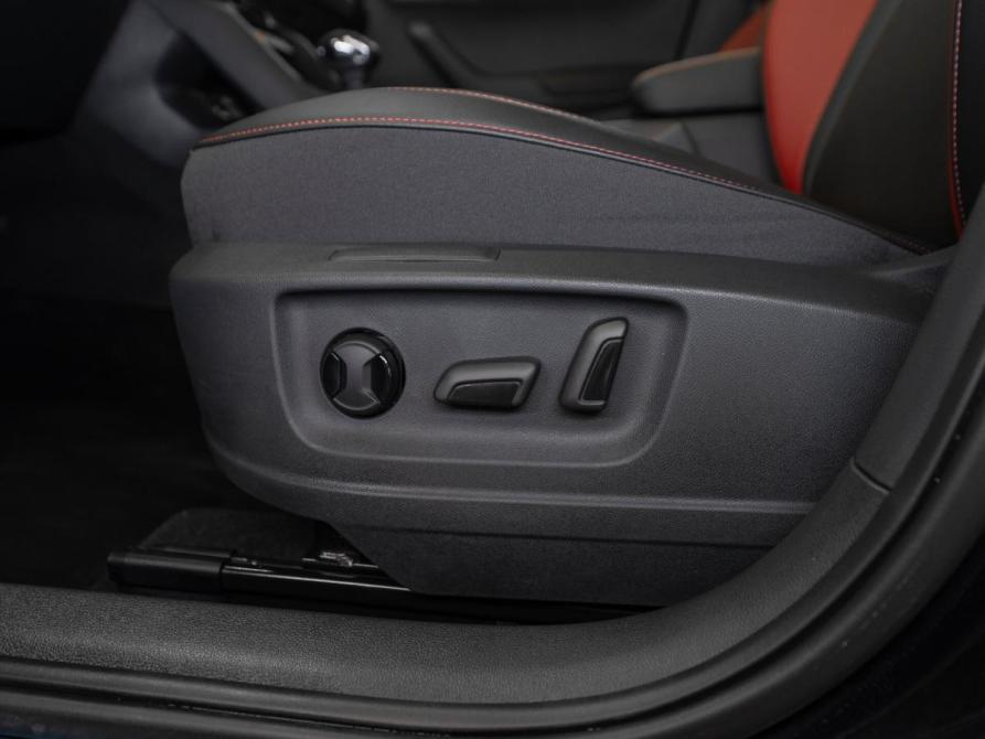 Skoda Karoq I Москва  - изображение 19
