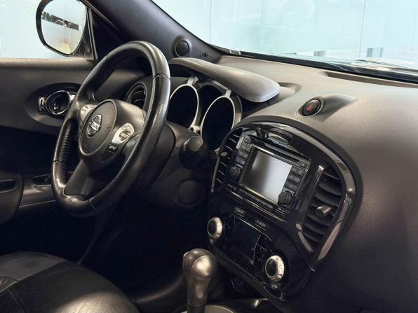 Nissan Juke I с пробегом 2013 года, цена 1 097 000 рублей, 118601 км, внедорожник, Автокод Объявления