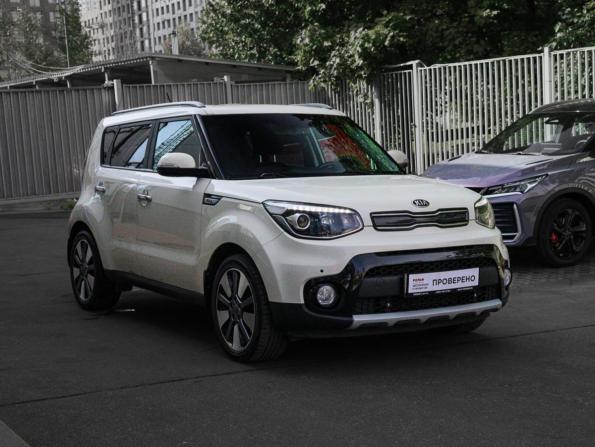 Kia Soul II Рестайлинг с пробегом 2018 года, цена 1 830 000 рублей, 130541 км, хэтчбек, Автокод Объявления