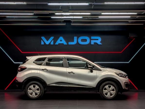 Renault Kaptur I с пробегом 2017 года, цена 1 225 000 рублей, 95588 км, внедорожник, Автокод Объявления