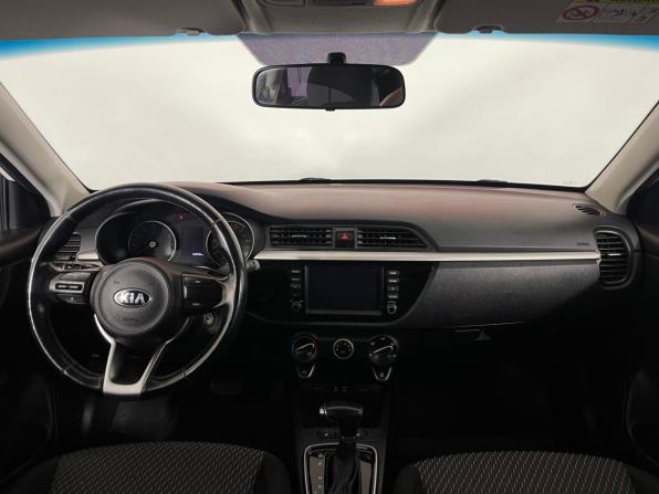 Kia Rio IV с пробегом 2017 года, цена 1 360 000 рублей, 83858 км, седан, Автокод Объявления