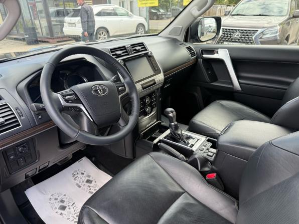 Toyota Land Cruiser Prado 150 Series Рестайлинг 2 с пробегом 2018 года, цена 6 170 000 рублей, 93454 км, внедорожник, Автокод Объявления